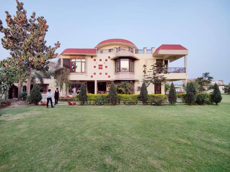 Basti House - Boutique Homestay لاكناو المظهر الخارجي الصورة