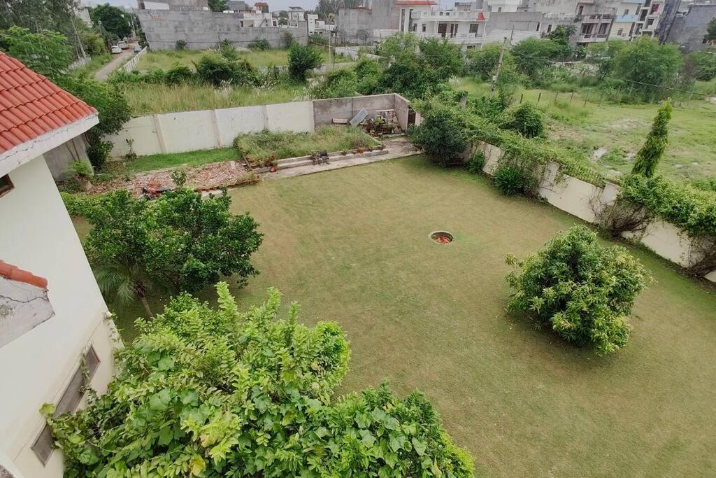 Basti House - Boutique Homestay لاكناو المظهر الخارجي الصورة